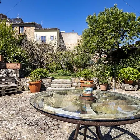 La Carretteria Guest house *